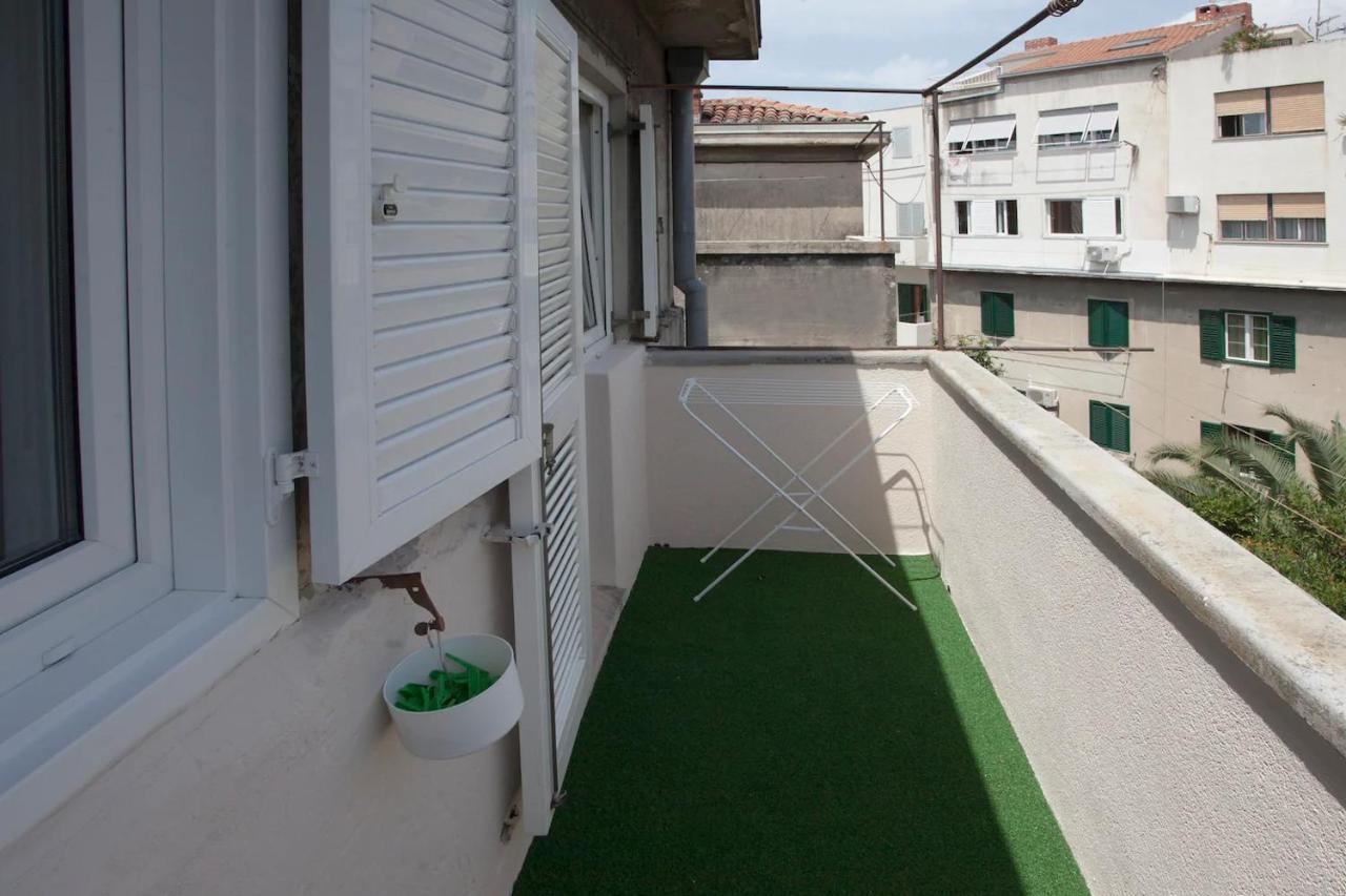Beach Apartment Butterfly With Sea View Split Exterior foto