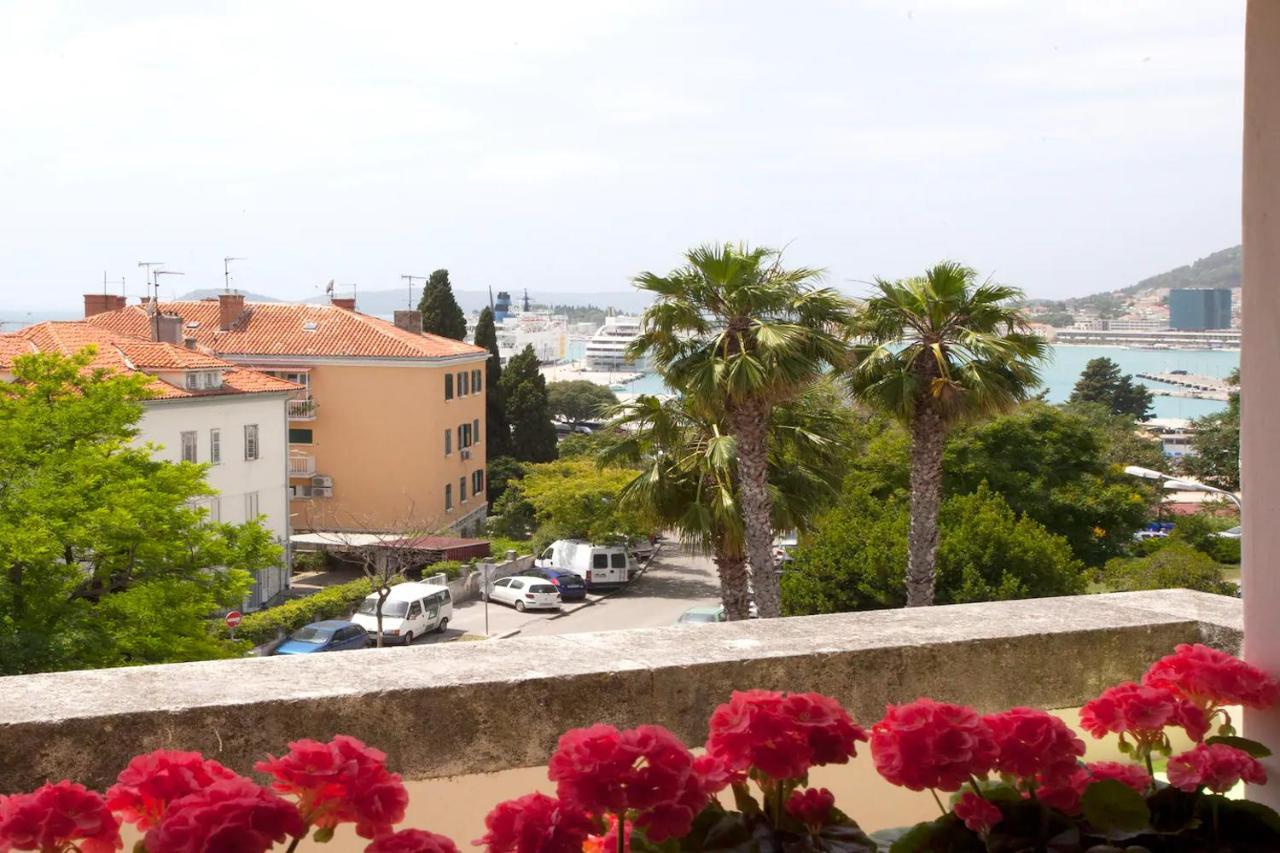 Beach Apartment Butterfly With Sea View Split Exterior foto